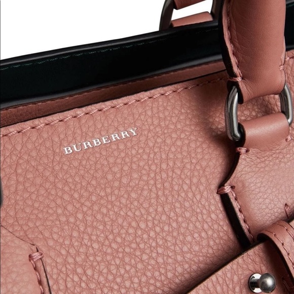 Burberry Small Leather Belt Bag brand new - Picture 5 of 6